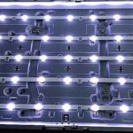 Подсветка YASIN CH 32' 3V 6LED цена за комплект